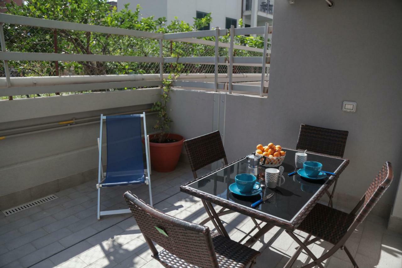 Casa Rinuccia Apartment Cefalu Bagian luar foto