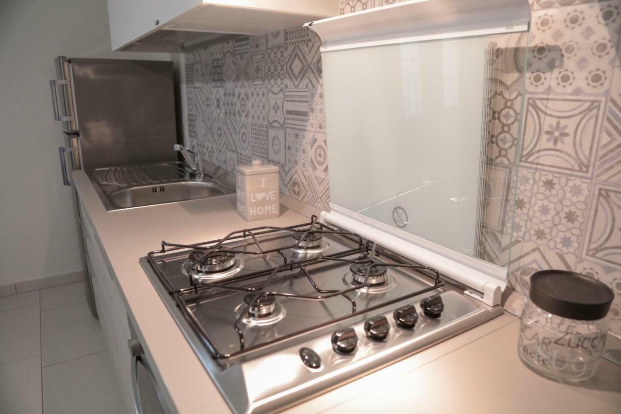 Casa Rinuccia Apartment Cefalu Bagian luar foto